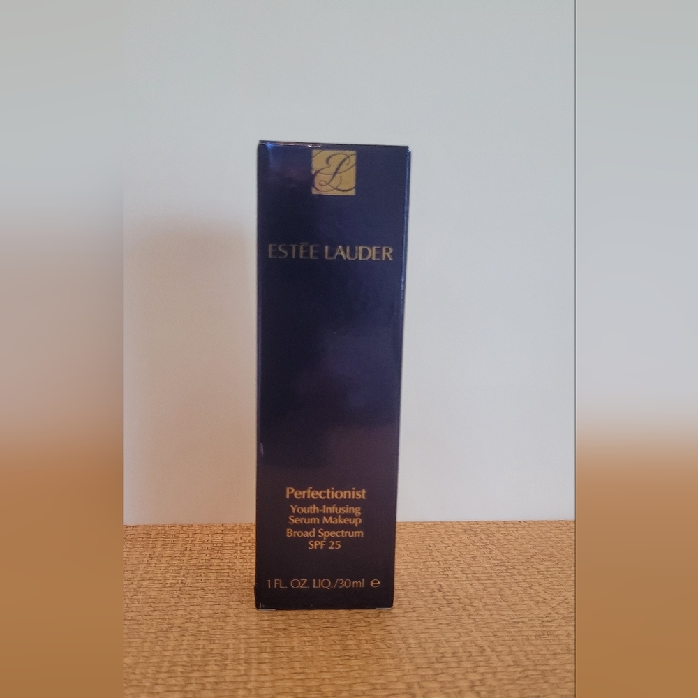 Estee Lauder Perfectionist